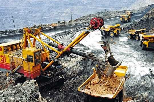 Thủ tướng chỉ đạo gỡ vướng quy định pháp luật lĩnh vực khoáng sản, đất đai