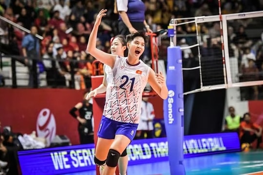 Tuyển bóng chuyền nữ U21 Việt Nam đánh bại đội bóng châu Âu; Phản ứng của Ronaldo khi không được đề cử Quả bóng vàng