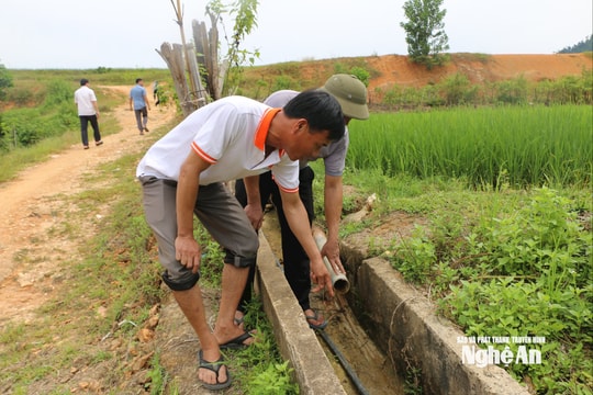 Cấp thiết sửa chữa hồ đập, đường ống dẫn nước ở bản Piêng Cu