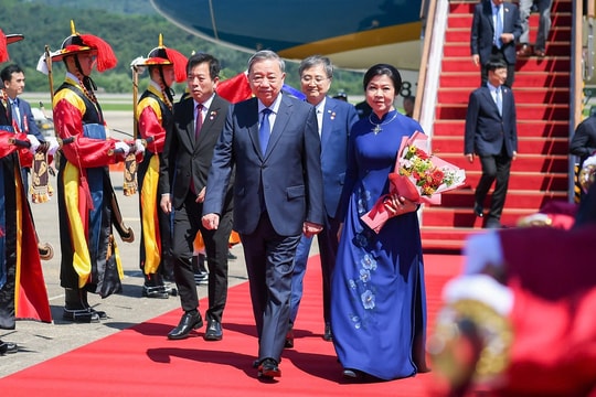 Tổng Bí thư Tô Lâm và Phu nhân đến Seoul, Hàn Quốc