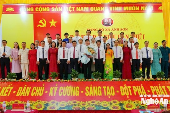 Phát huy vai trò trung tâm kết nối của xã Anh Sơn ở vùng Tây Nam Nghệ An