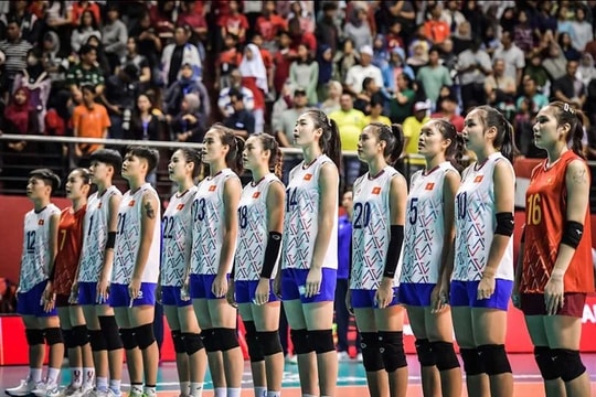 Tuyển U21 bóng chuyền nữ Việt Nam bị kỷ luật nặng, tước vé đấu vòng 1/8 giải thế giới; Đội hình trong mơ của MU với 2 tân binh giá 150 triệu euro