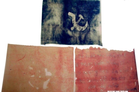 Độc đáo bộ sưu tập cờ, trống trong phong trào cách mạng ở Nghệ An