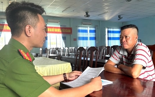 Chủ nhà tá hỏa khi kẻ trộm tiền, vàng và trang sức là… người quen