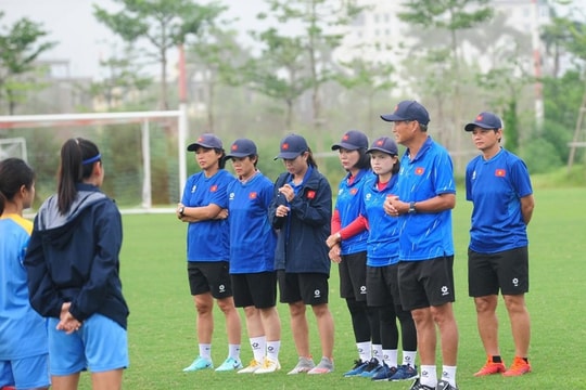 Đội tuyển nữ Việt Nam quyết thắng Thái Lan; ‘Messi’ Nhật Bản được hét giá không tưởng