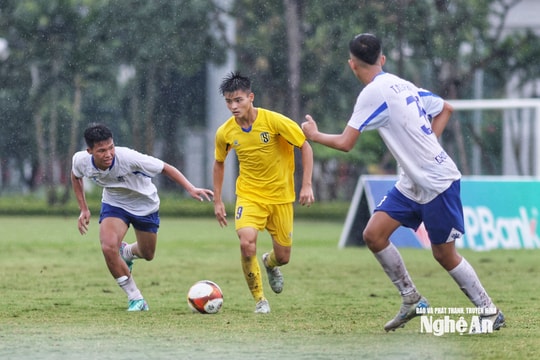 Đẳng cấp vượt trội, U17 Sông Lam Nghệ An thắng đậm U17 Luxury Hạ Long tại vòng loại Giải U17 Quốc gia 2025