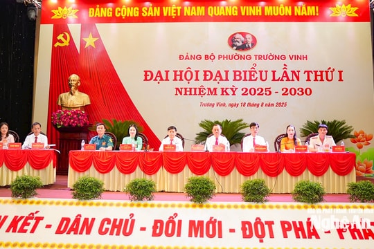 Đại hội đại biểu Đảng bộ phường Trường Vinh lần thứ I