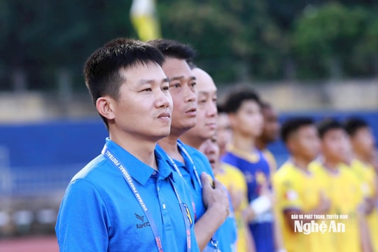 Sông Lam Nghệ An xứng đáng với chiến thắng trước nhà đương kim vô địch Thép Xanh Nam Định