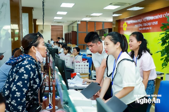 Chủ tịch UBND tỉnh Nghệ An: Rà soát, điều chuyển, cơ cấu lại cán bộ, công chức cấp xã ‘đúng người, đúng việc, đúng chuyên môn, nghiệp vụ’