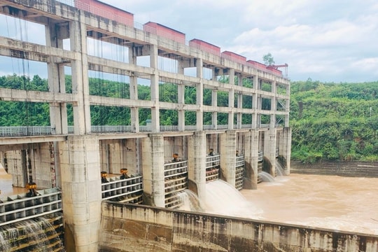 Tăng lưu lượng xả nước hồ chứa thủy điện Chi Khê từ 22 giờ 30 phút đêm nay (23/8)