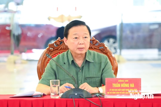 Phó Thủ tướng Trần Hồng Hà: Kiểm soát đi lại ở Nghệ An đến sáng mai 26/8, lập Sở chỉ huy tại các xã phía Tây