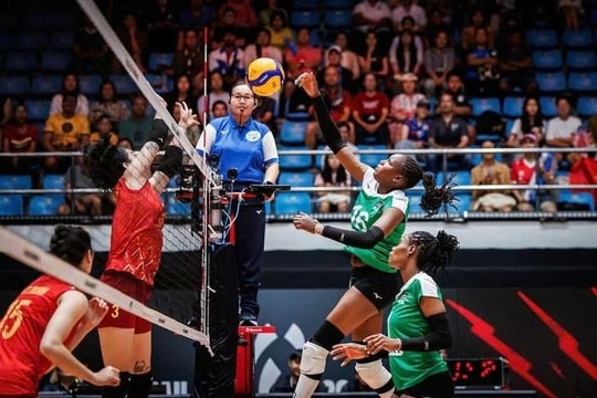 Bóng chuyền nữ Việt Nam khép lại hành trình tại Giải vô địch thế giới; 'Sao' nhập tịch Indonesia lập kỷ lục mới