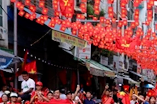 Ngân hàng đồng loạt hướng dẫn liên kết tài khoản và VNEID để nhận tiền dịp Quốc khánh