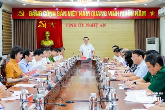 Thường trực Tỉnh ủy Nghệ An giao ban với các cơ quan khối Nội chính