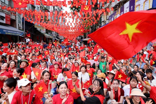 Bảo đảm tặng quà cho người dân kịp thời, đúng đối tượng, không trùng lặp