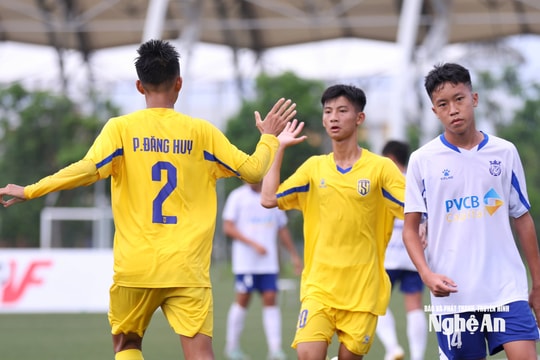 U17 Sông Lam Nghệ An giành chiến thắng thuyết phục trước U17 Luxury Hạ Long