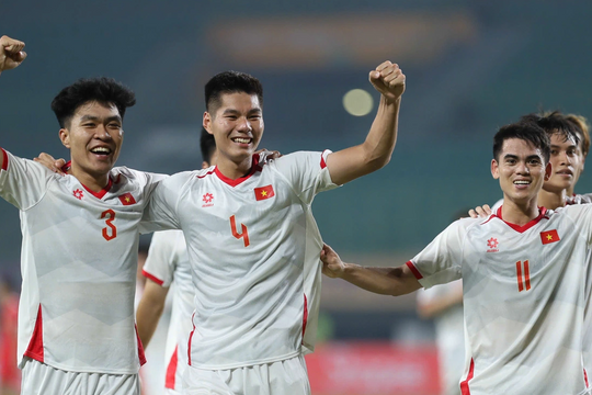 Ngôi sao của U23 Việt Nam tiết lộ "đặc biệt" về cầu thủ Việt kiều Trần Thành Trung; MU chịu tổn thất lớn vì chấn thương của Cunha