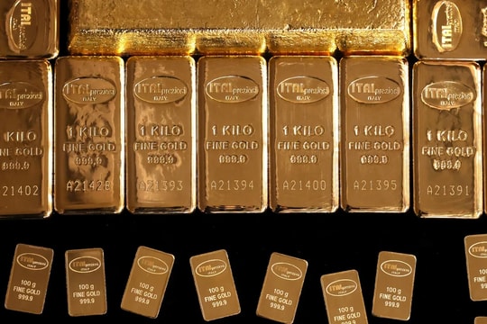 Giá vàng chiều nay 3/9: Lập kỷ lục cao nhất 14 năm qua