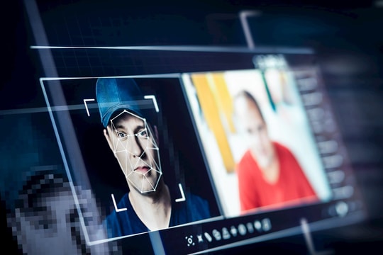 5 mẹo giúp phát hiện nội dung giả mạo do AI tạo ra