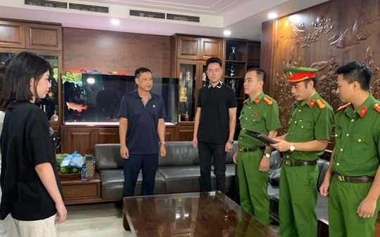 Khám xét khẩn cấp nơi ở của Mạnh 'gỗ'