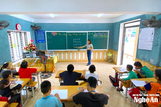 Nghệ An bổ sung hơn 181 tỷ đồng chi trả chế độ cho giáo viên dạy học sinh khuyết tật