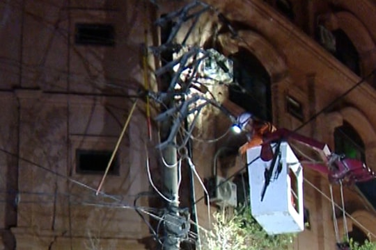 Bộ Công Thương chốt giá điện 2 thành phần: Người dân, doanh nghiệp sẽ trả tiền thế nào?