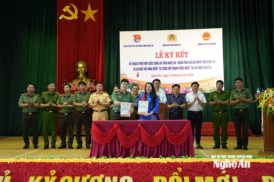 Tỉnh đoàn và Công an tỉnh ký kết kế hoạch phối hợp, ra mắt mô hình '3 cùng với thanh thiếu niên'