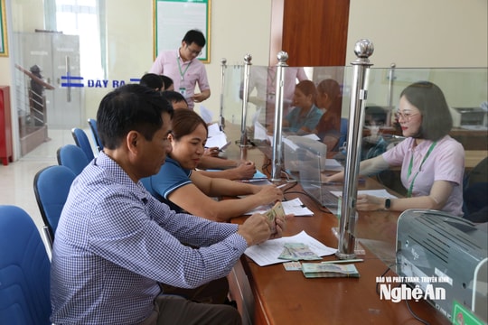 Nghệ An tập trung giải ngân, bảo đảm cơ hội học tập cho sinh viên ngành STEM