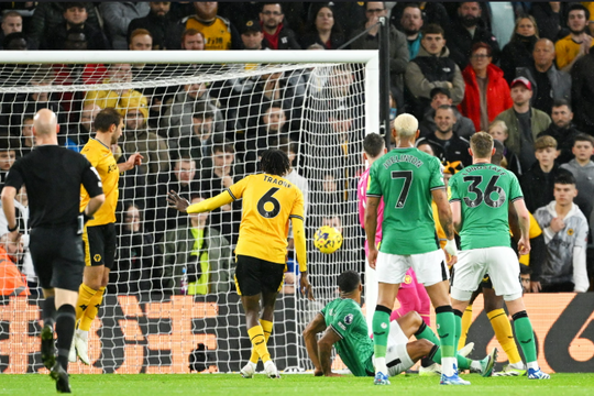 Nhận định, dự đoán Newcastle vs Wolverhampton: Chích chòe tung cánh