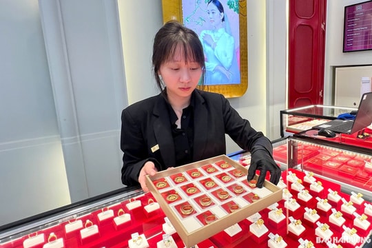 Giá vàng chiều nay 14/9/2025: Bảng giá vàng SJC DOJI PNJ, vàng thế giới