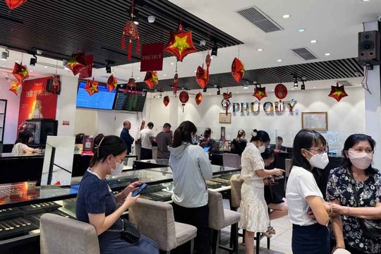 Giá vàng hôm nay 17/9/2025: Bảng giá vàng SJC DOJI PNJ, vàng thế giới