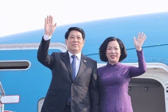 Chủ tịch nước và Phu nhân lên đường tới Mỹ, dự phiên họp của Liên hợp quốc