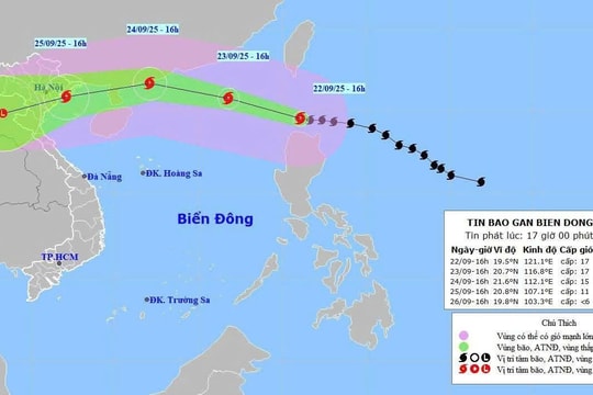 Siêu bão RAGASA giật trên cấp 17 và đang vào biển Đông, dự báo Nghệ An có mưa lớn trên diện rộng