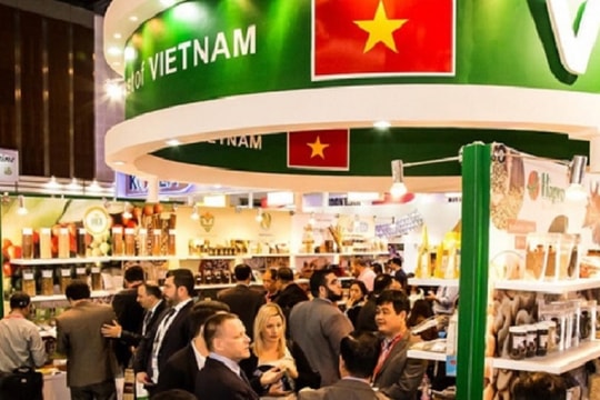 Chỉ thị của Thủ tướng về các nhiệm vụ, giải pháp trọng tâm thúc đẩy xuất khẩu, phát triển thị trường ngoài nước