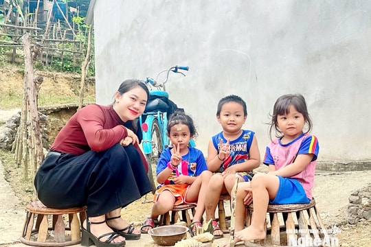 Nữ cán bộ trẻ vùng cao năng động