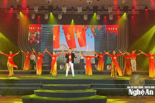 TRỰC TIẾP: Giao lưu điển hình thi đua yêu nước tỉnh Nghệ An năm 2025: "Thi đua và khát vọng trong kỷ nguyên mới"