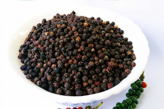 Giá tiêu hôm nay 25/9/2025: Giá tiêu Indonesia giảm nhẹ