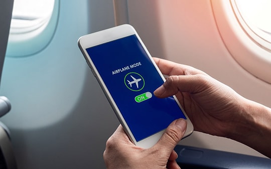 Mẹo sử dụng chế độ máy bay trên điện thoại giúp cải thiện chất lượng tín hiệu di động