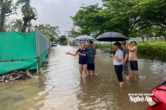 Các phường tại Nghệ An sẵn sàng phương án di dời dân trước khi bão số 10 đổ bộ