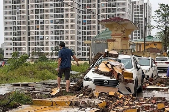 Kinh nghiệm đỗ xe ô tô an toàn ở vùng trũng thấp khi có mưa bão