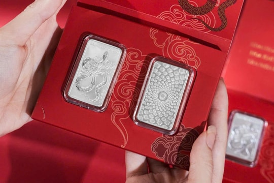 Giá bạc hôm nay 30/9/2025: Đồng loạt tăng mạnh