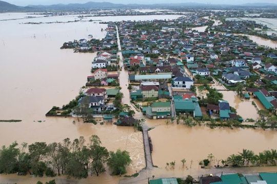 Chính phủ hỗ trợ tỉnh Nghệ An 500 tỷ đồng khắc phục hậu quả bão số 10