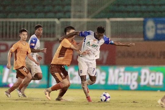 Những điểm nhấn trong trận hòa của Sông Lam Nghệ An tại sân Pleiku