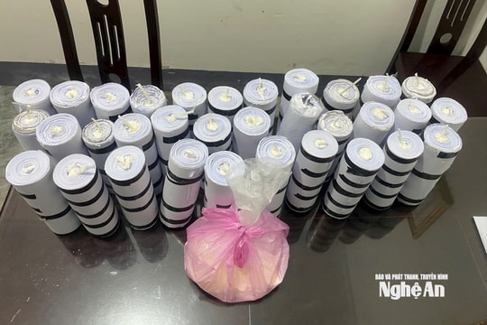 Nghệ An: Hai thanh niên thuê trọ ngắn ngày, đặt nguyên liệu qua mạng để chế pháo nổ