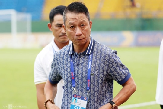 Sông Lam Nghệ An tiến gần tới việc chiêu mộ thành công HLV Văn Sỹ Sơn