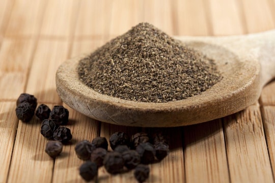 Giá hồ tiêu hôm nay 8/10/2025: Dự báo chủ yếu đi ngang