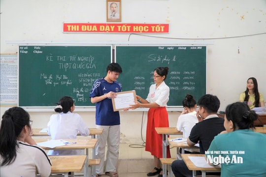 Nghệ An chi hơn 30 tỷ đồng để hỗ trợ các nhà trường ôn thi cuối cấp