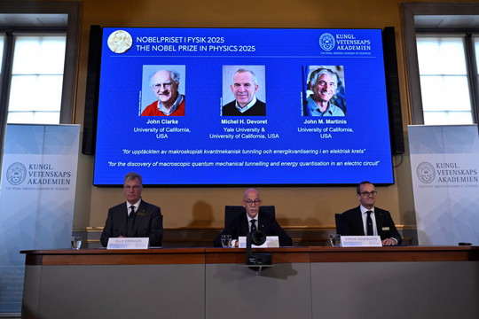 Nobel Vật lý 2025: Vinh danh bộ ba nhà khoa học hé lộ vật lý lượng tử trong đời thực