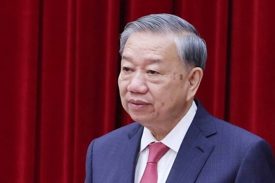 Tổng Bí thư: Ủy viên Trung ương nêu gương, 'nói ít, làm nhiều'