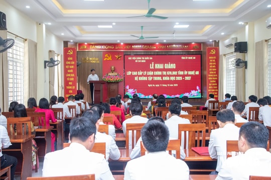 55 cán bộ Nghệ An tham gia lớp cao cấp lý luận chính trị khóa 2025 – 2027